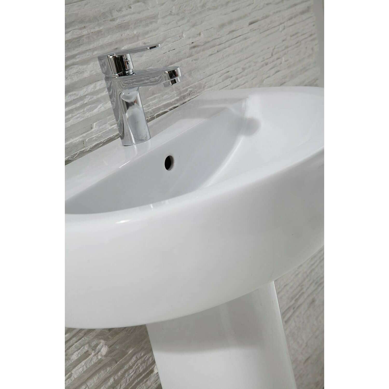 F01912_Emme_Basin_Lifestyle