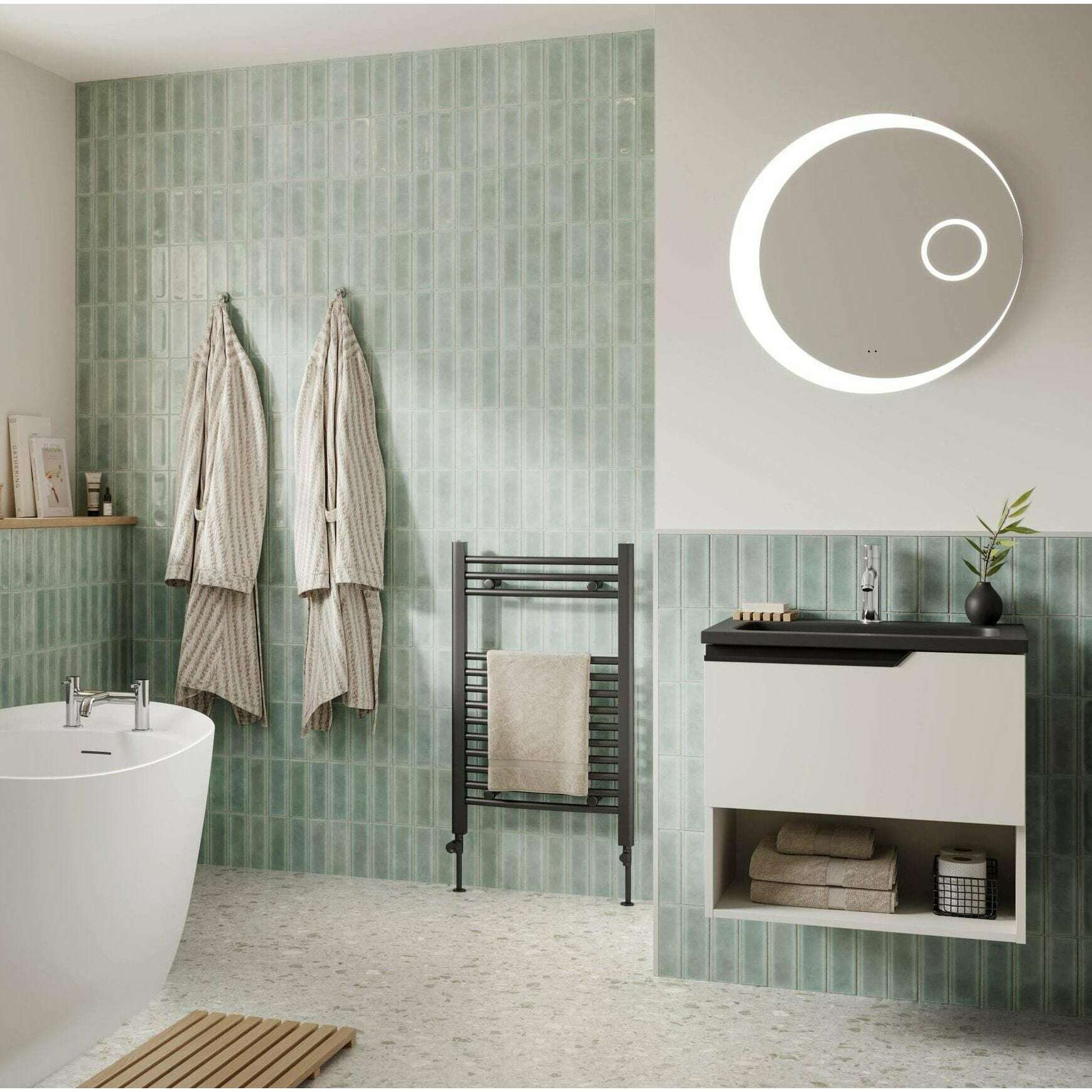 Ophelia-White-Lifrstyle-1-JPEG-scaled-e1747149571532